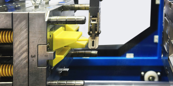 Torneros, Mecanizados, Matriceros, Control Numérico Sant Joan de Vilatorrada · Fabricación de moldes para inyección y fundición